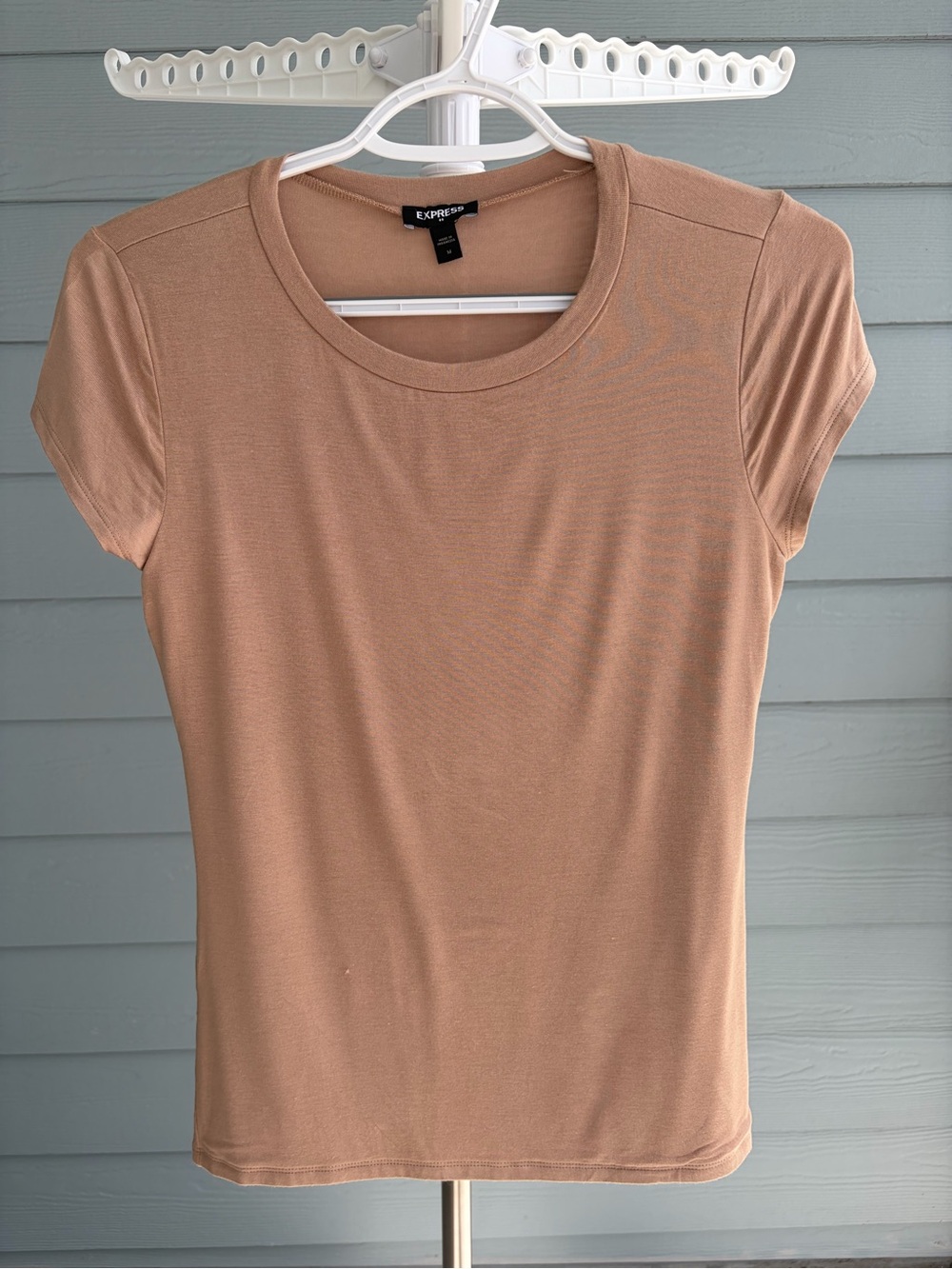 Express Women's Short Sleeve Tee - Tan